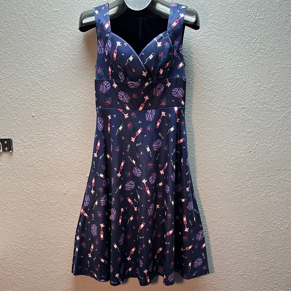 Lindy Bop Wine Theme Bra Top Rockabilly Sun Dress US 4